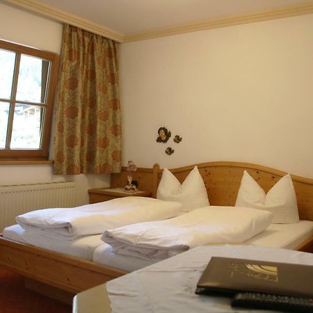 Pension Sonnhof Brixen im Thale Luaran gambar